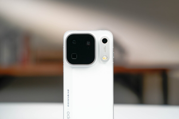 一眼哈苏味！OPPO Find X10 Pro Max把专业相机设计装进手机