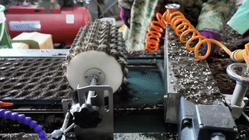 春耕图里有“新”意 绘就生产好“丰”景