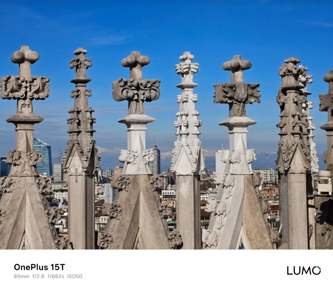 更便宜的MacBook有望本周发布/荣耀机器人手机正式亮相/小米徕卡手机国行版官宣