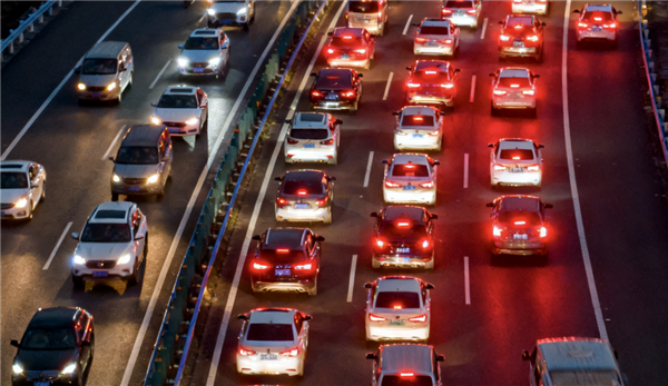 阿里云创始人王坚：每天通勤40分钟上班是浪费生命！