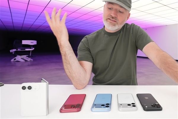 iPhone Ultra/iPhone 18 Pro Max机模开箱上手：外观彻底定了