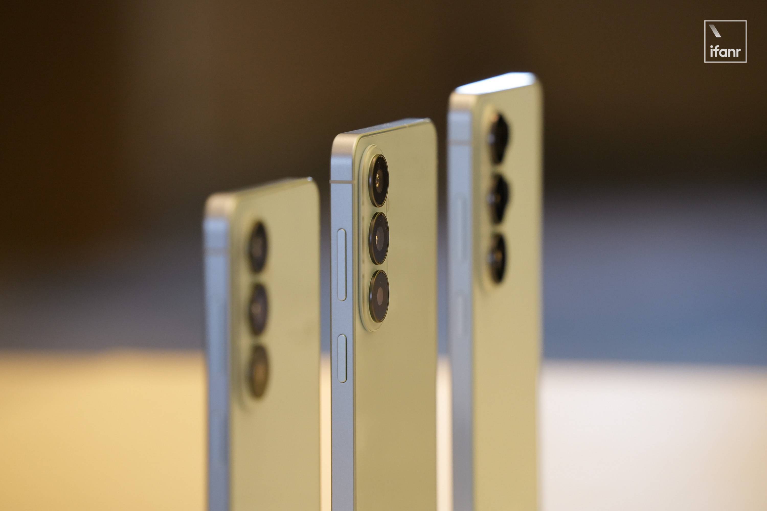 三星 Galaxy S26 系列发布:6999 元起!AI 很聪明,防窥接地气