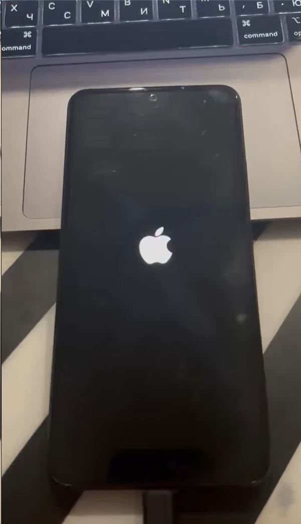 红米手机竟然刷上了iOS！Redmi Note 12成功启动 iOS 16项目已开源