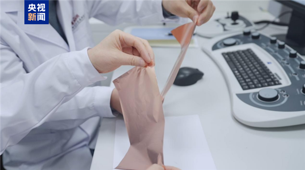 中国科学家成功造出超级铜箔！将减少手机充电发热