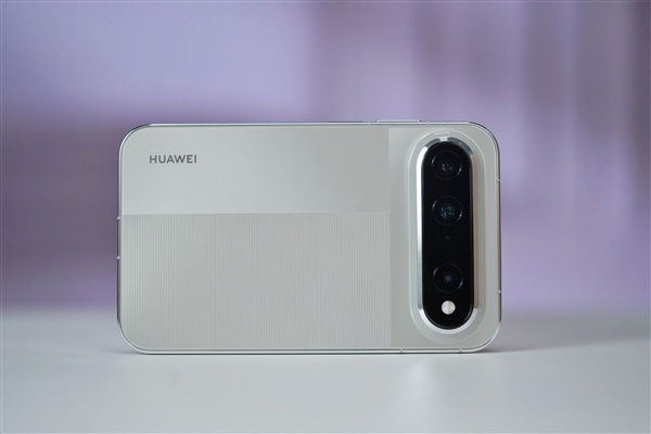 行业首发16:9.5阔型屏！华为Pura X View图赏