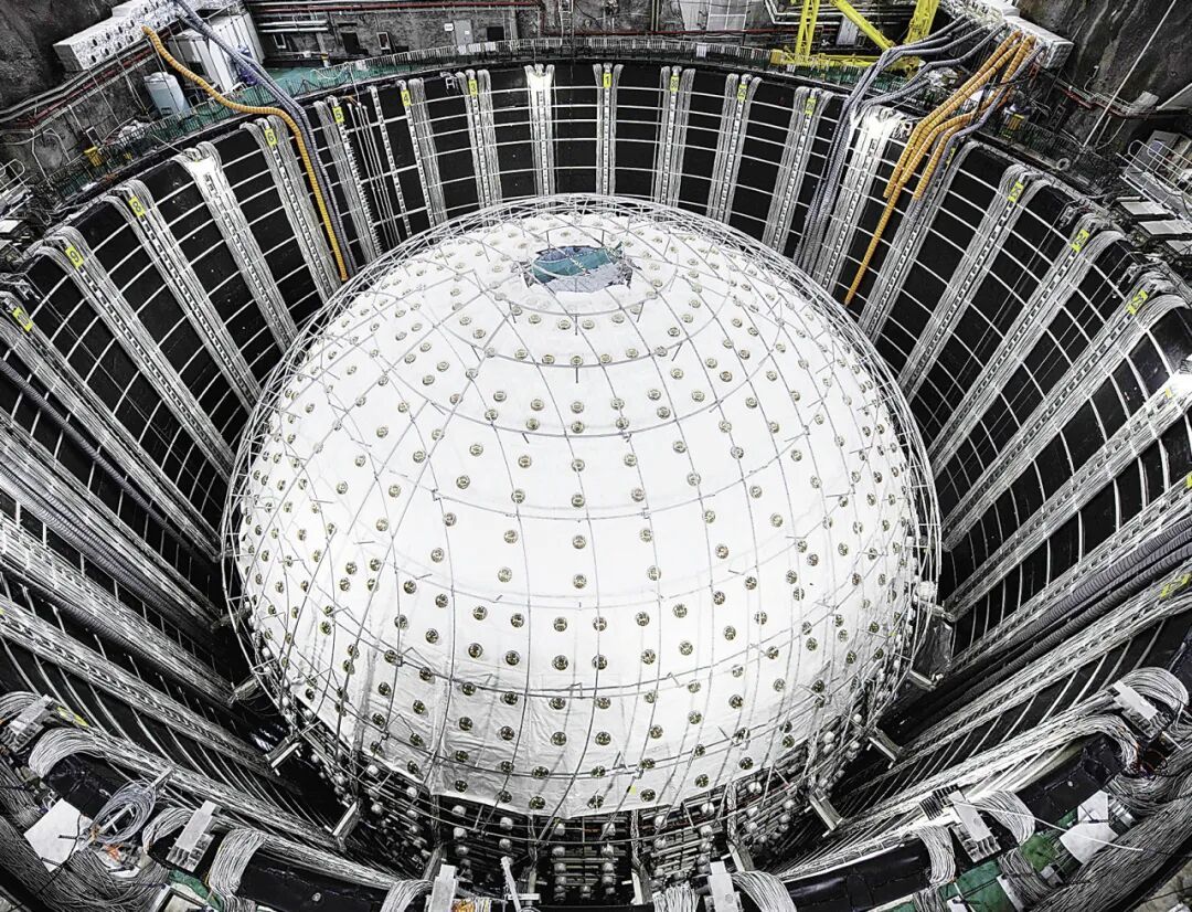 广东江门中微子实验探测器。刘悦湘 摄(新华社发)