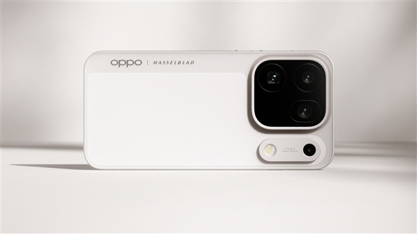 OPPO Find X10 Pro Max月白配色官图公布:灵感源自哈苏相机!