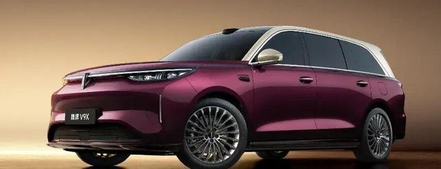 37.18 万起！大 6 座 SUV 魏牌 V9X 开启预售，4S 店不说的后轮转向，空气悬架竟成标配-有驾