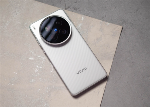 旧机型也要调价!vivo手机将全系涨价:涨幅10%-15%