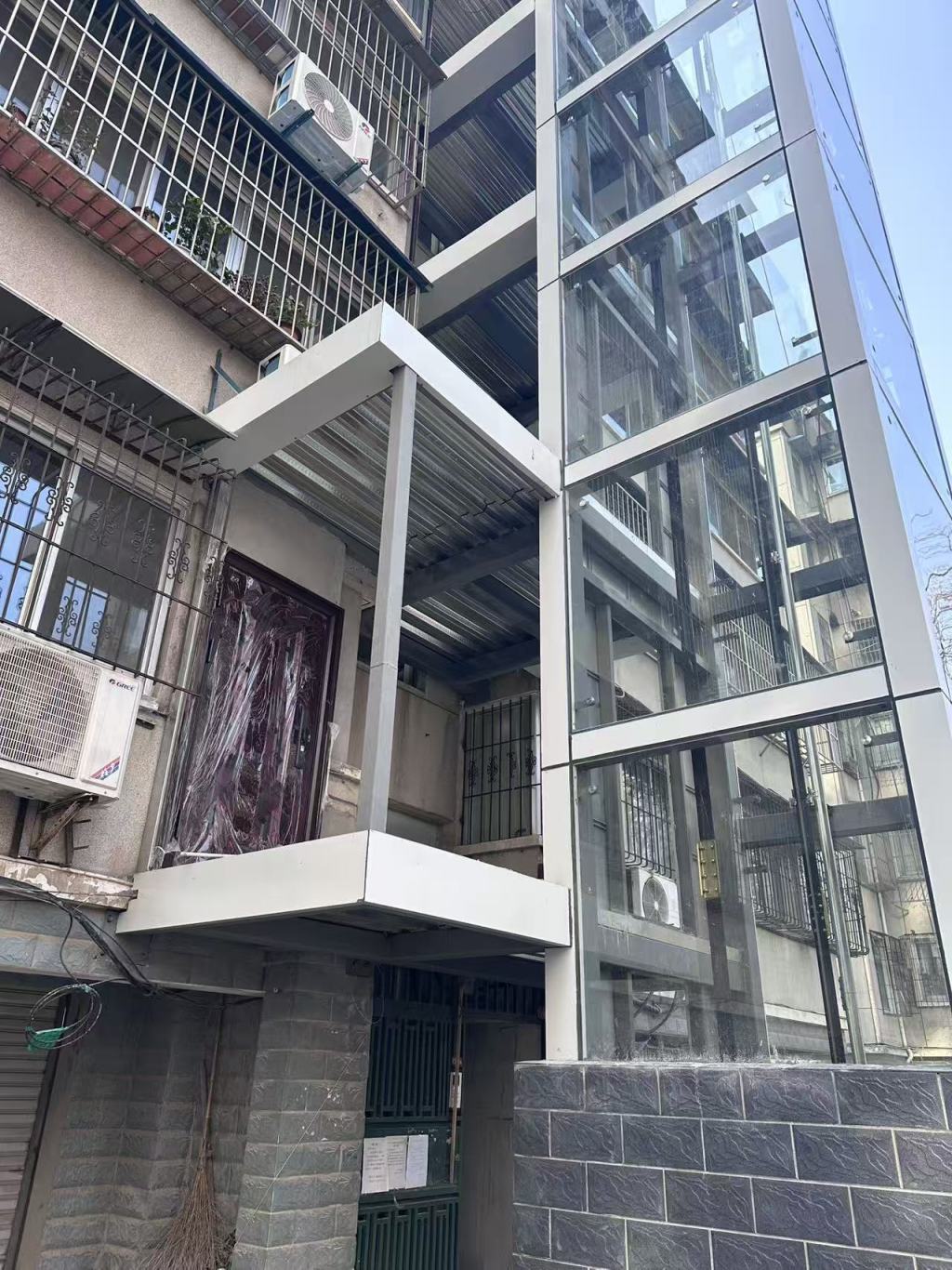 5号楼一楼实现平层入户