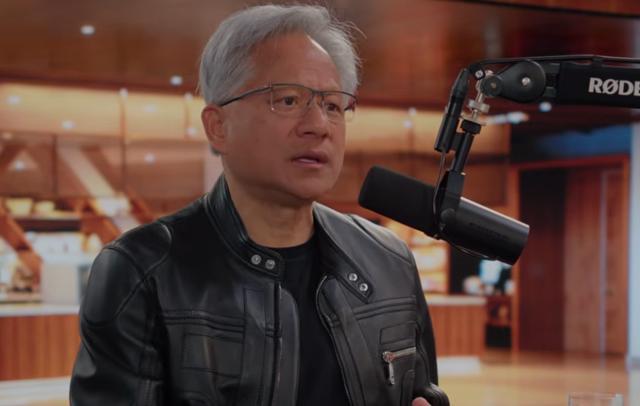 黄仁勋亲自“定义”英伟达:将“电子”转为“Token”的转换器