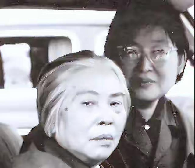 1939年，曾志得知毛主席已再婚暗自感慨：