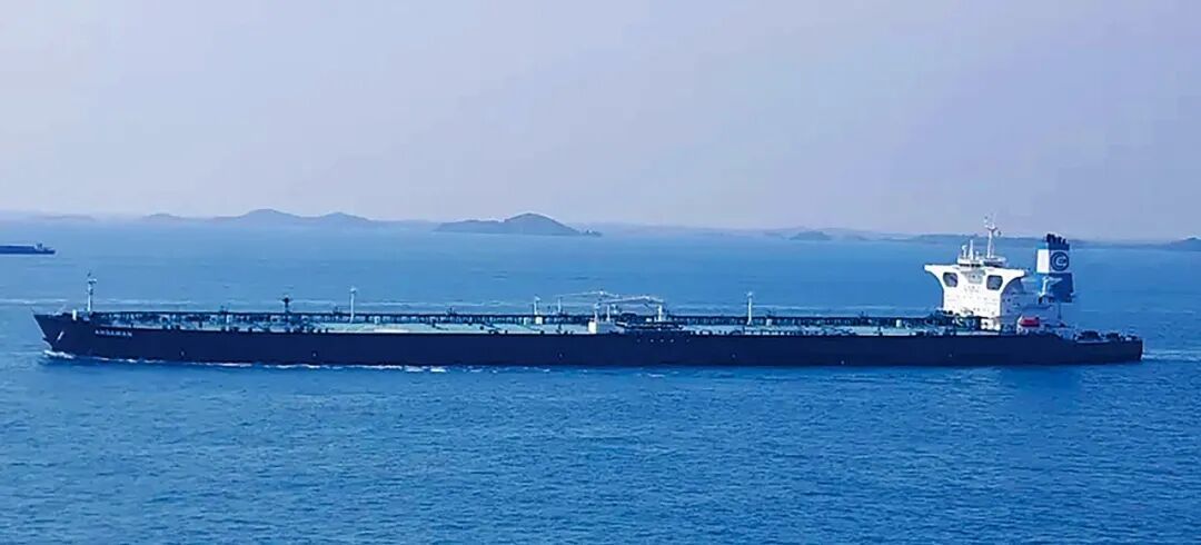 “Mombasa B”号大型油轮