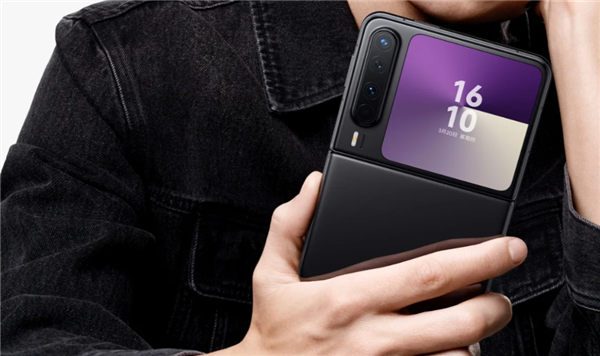 全球首创阔折叠！华为Pura X激活销量已破百万：二代即将登场