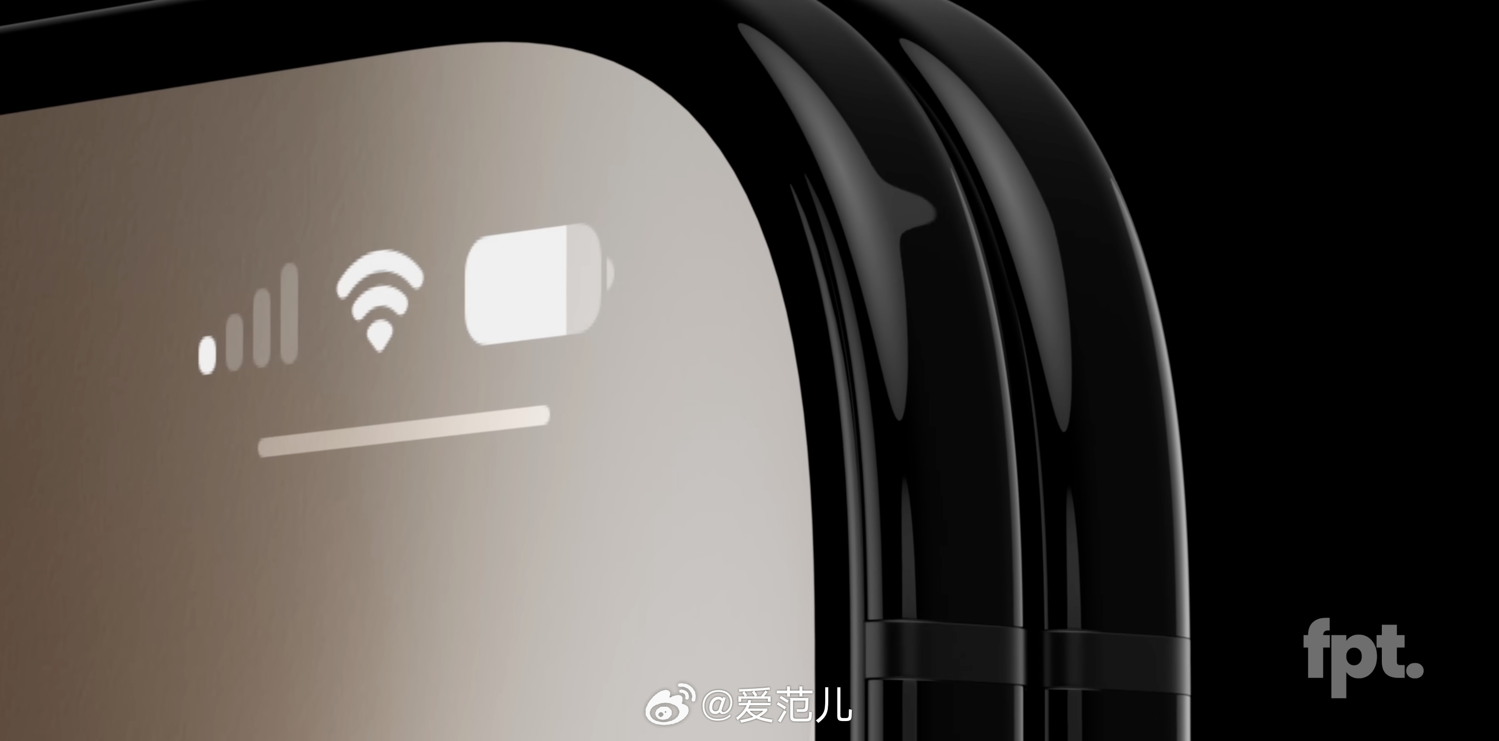 【苹果首款折叠屏 iPhone Ultra 渲染图再次曝光】 🎤