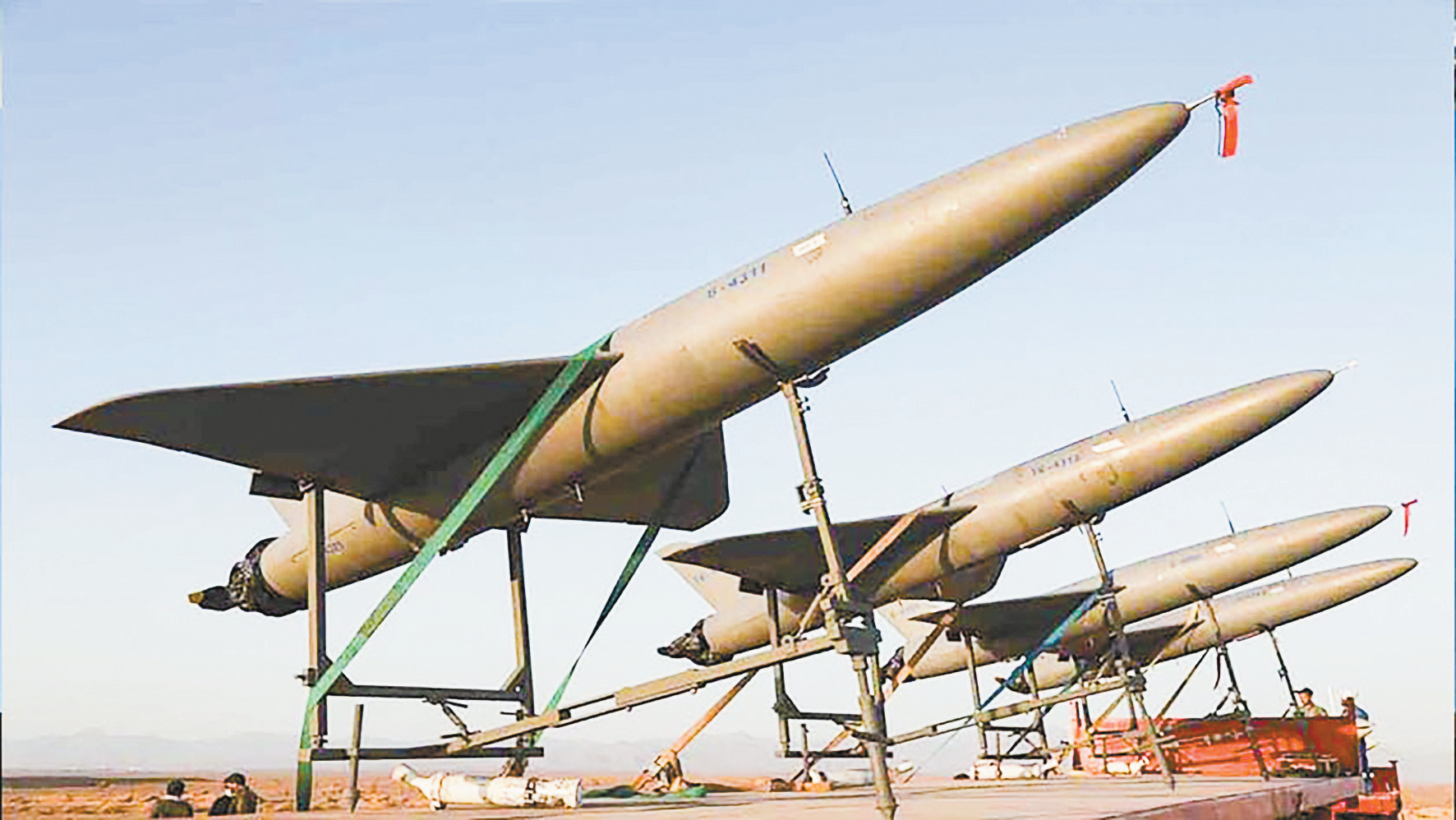 伊朗新型“阿拉什-2”无人机