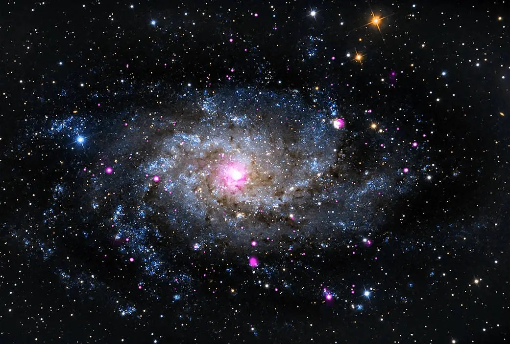 三角座星系