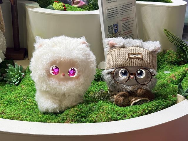 中国科技军火轰向MWC!豆包千问硬控老外,手机新物种炸场,6G真要来了