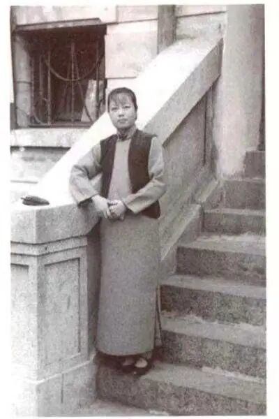 1946年摄于岭南大学