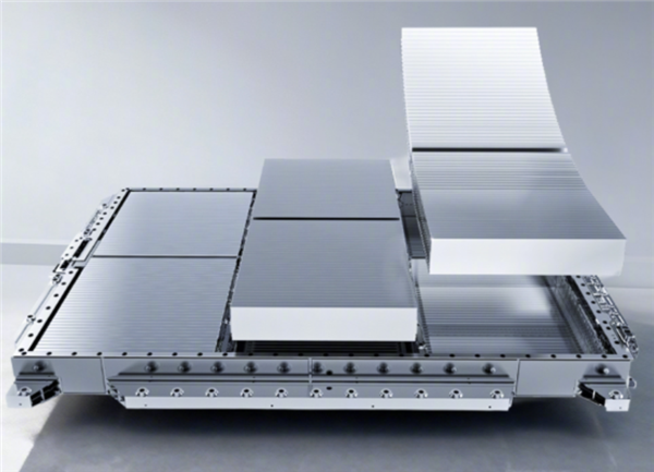 比亚迪李云飞确认:第一代刀片电池不会停产