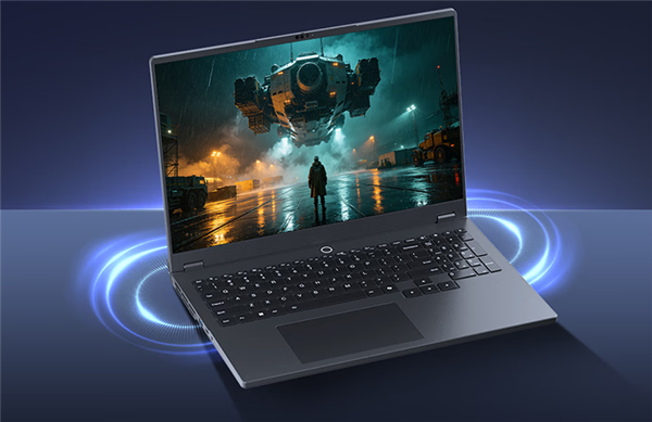 1.99万元 雷神首款移动工作站AI Master M7000开售:配备锐龙AI Max+ 395