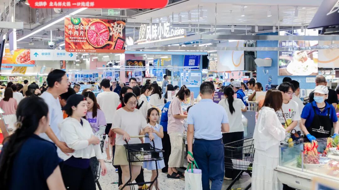 国庆假期，中国铁建&middot;南沙环宇城迎来消费高峰14.jpg