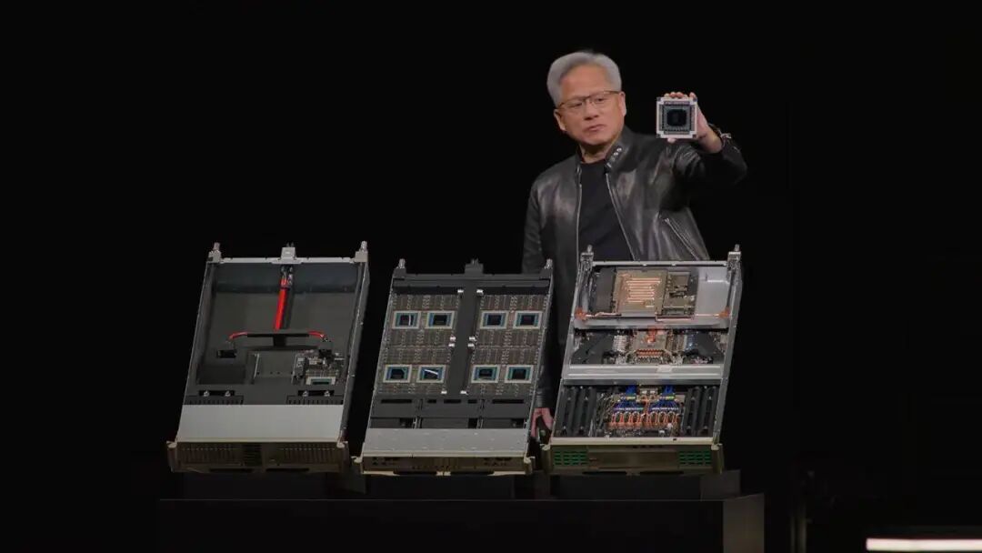 英伟达龙虾登场!黄仁勋暴论频出,“人车家天地芯”冲击万亿收入