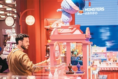 “China Shopping”热度攀升,“购物清单”不断延伸——来中国,扫货“新特产”