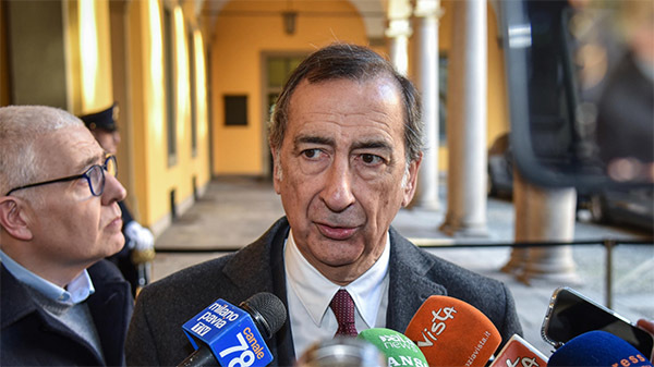 意大利米兰市长朱塞佩·萨拉 安莎社