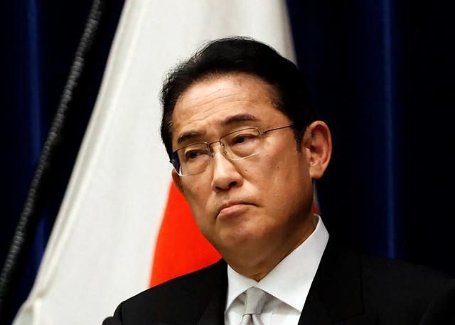 岸田文雄