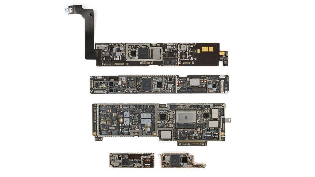 拆开 MacBook Neo,我发现了未来苹果电脑的蛛丝马迹