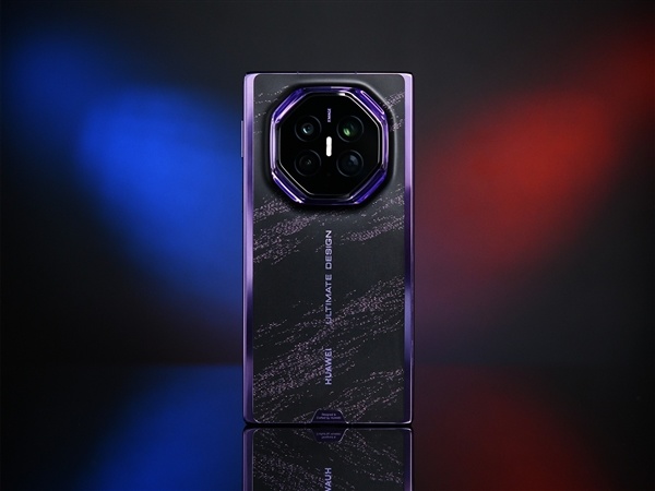 史上最完美的三折叠!华为Mate XT 2非凡大师上手