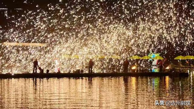 莲花湖活动现场 王松存 摄