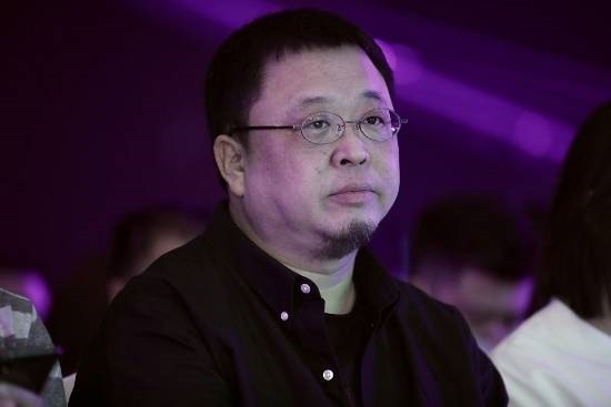 徐静雨怒喷罗永浩:我要吃一辈子野人先生冰淇淋