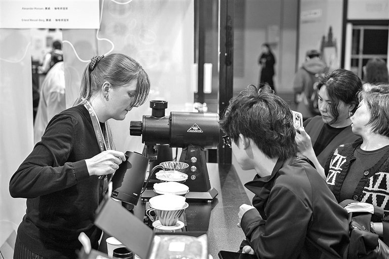 新华社记者 王翔摄