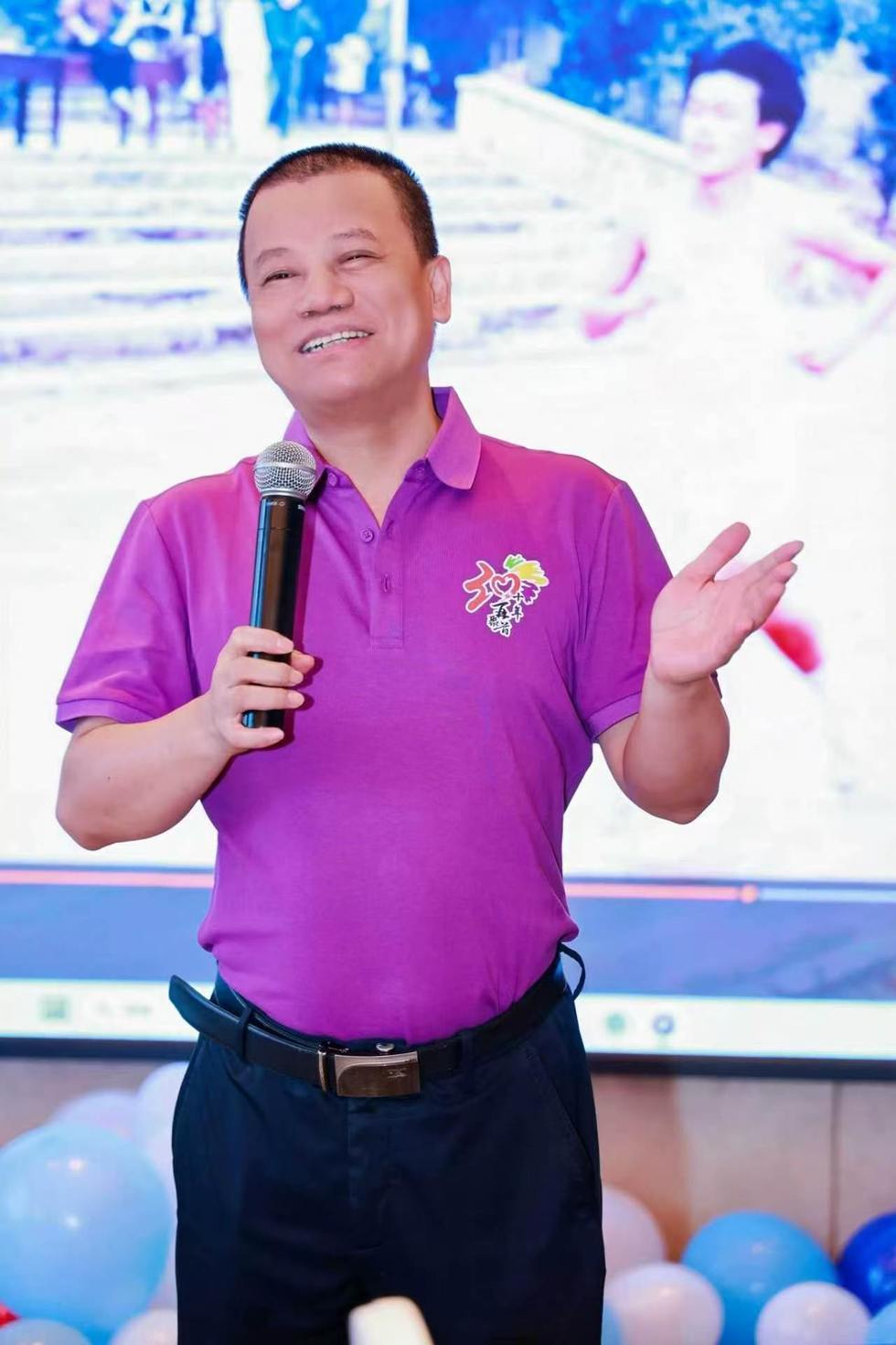 厦门大学经济学院副教授丁长发
