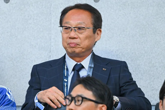 日本足坛老将冈田武史愤而辞职 冈田武史与日本足协领导层决裂 【亚足联