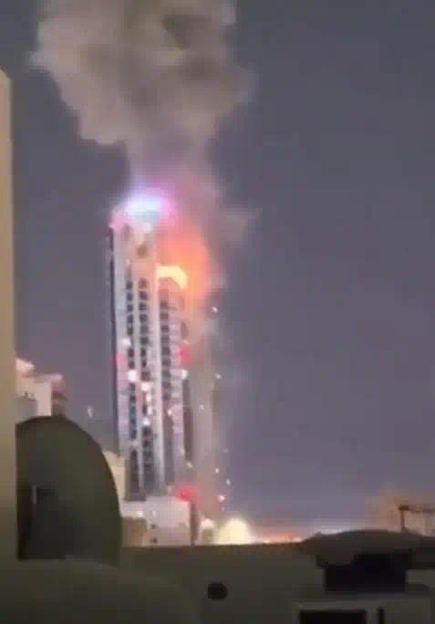 当地时间3月13日,伊朗塔斯尼姆通讯社宣布对位于阿联酋迪拜和巴林首都麦纳麦的美国花旗银行分行进行无人机打击