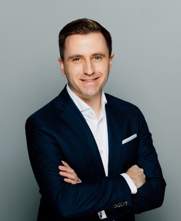 梅赛德斯-奔驰中国换帅:李德思出任总裁兼CEO,段建军离开公司