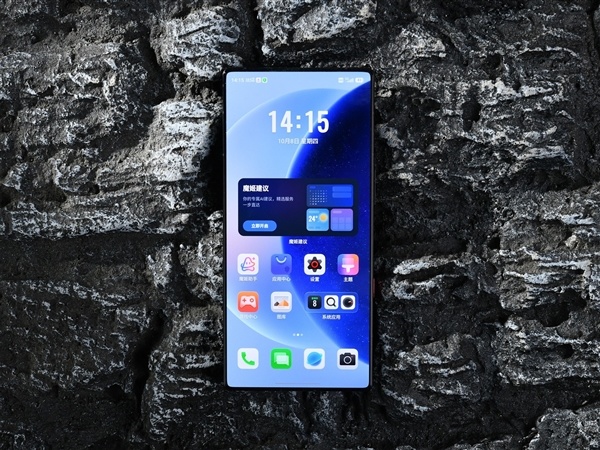 红魔12 Pro+上手:骁龙芯瞬间凉了 游戏体验起飞