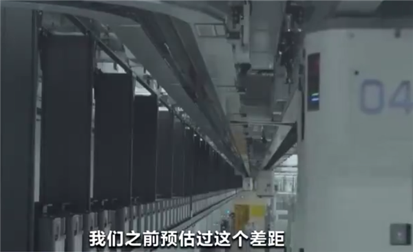 华为韬定律让美国坐不住了！美媒：我们原本以为差距在5年以上
