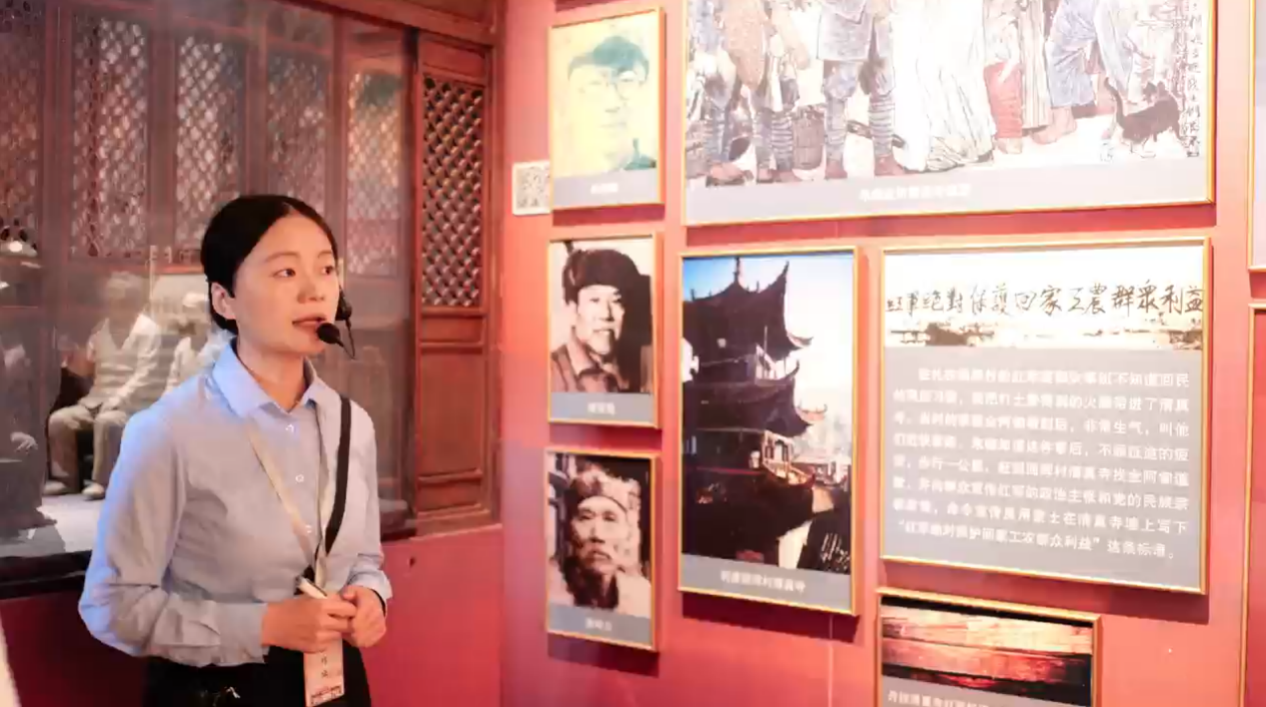 红军长征柯渡纪念馆讲解员马双圆讲述红军长征路过柯渡的红色历史。刘雨涵供图