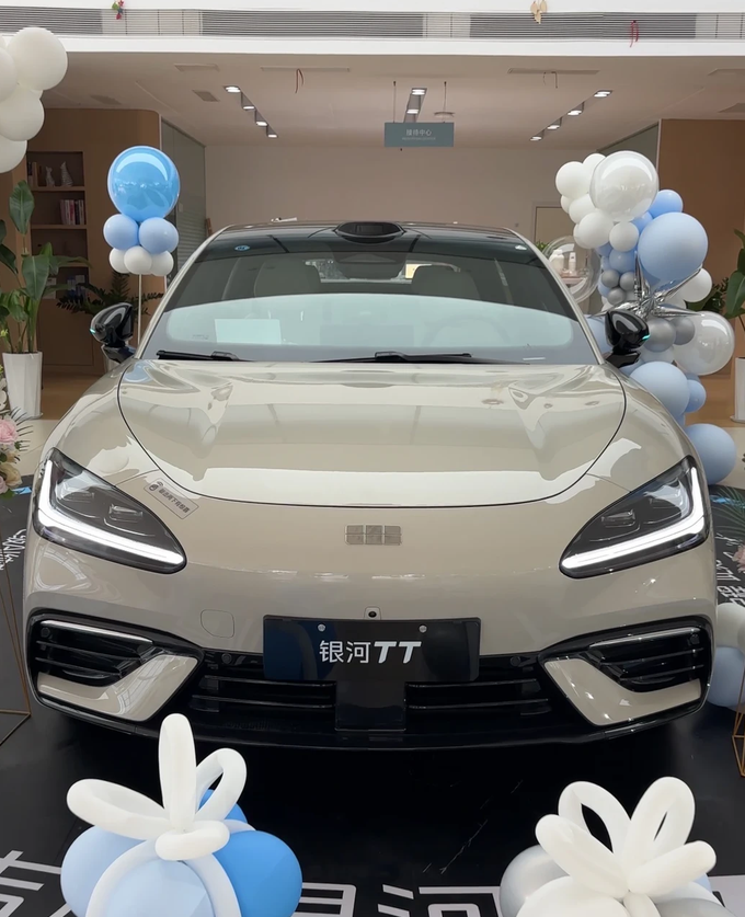 不吹参数，就说说银河TT实际开起来啥感觉