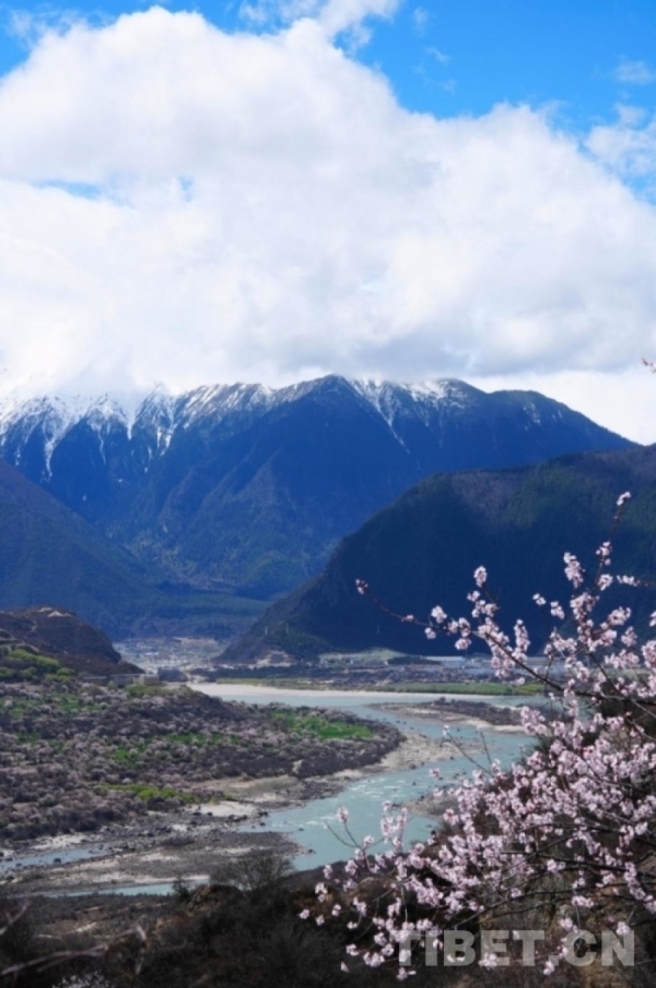 索松村风光 摄影：张艺彤