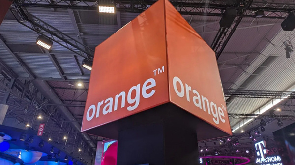 西班牙运营商Orange的标志