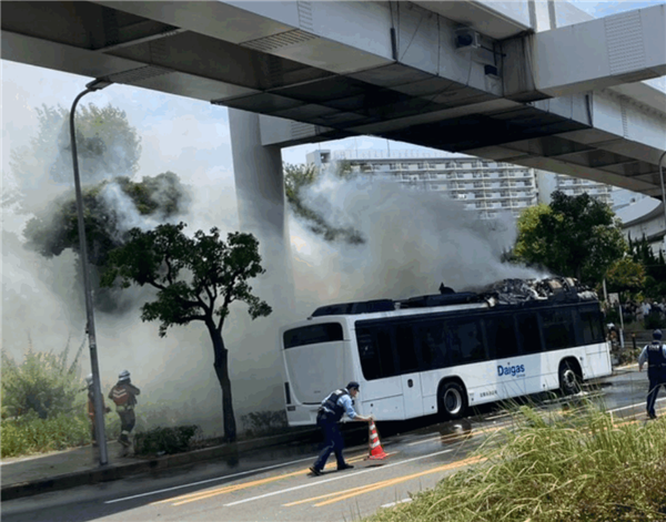 日本国内首例电动大巴起火！涉事车辆为本土品牌五十铃、电池韩国造