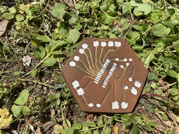 史前工艺作念电路板！用土壤和柴火纯手搓PCB：全套教程已开源