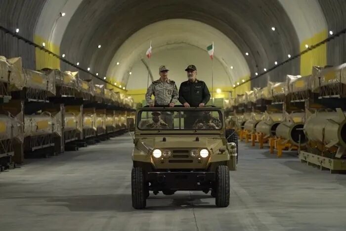 03_iran_underground_missile_city.jpg