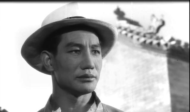 （电影《小兵张嘎》中罗金保形象）
