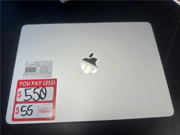 随时可能变砖!网友淘到半价M5 MacBook Air却不敢买:原机主账号没退